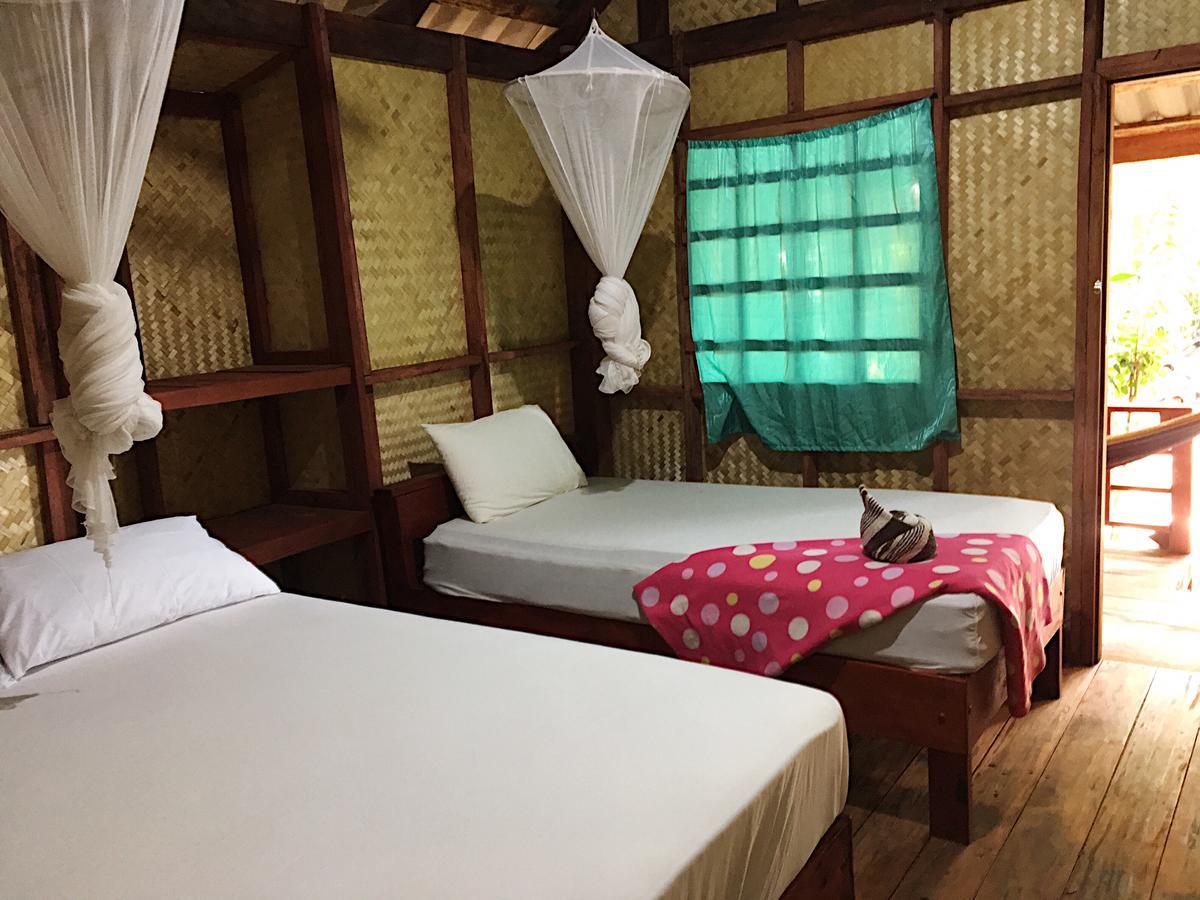 Hutyee Boat Bungalow Ko Lanta Exterior foto
