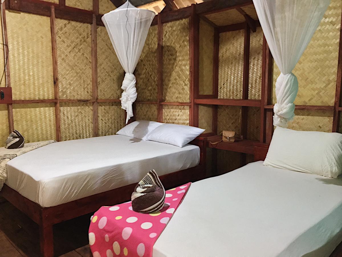 Hutyee Boat Bungalow Ko Lanta Exterior foto