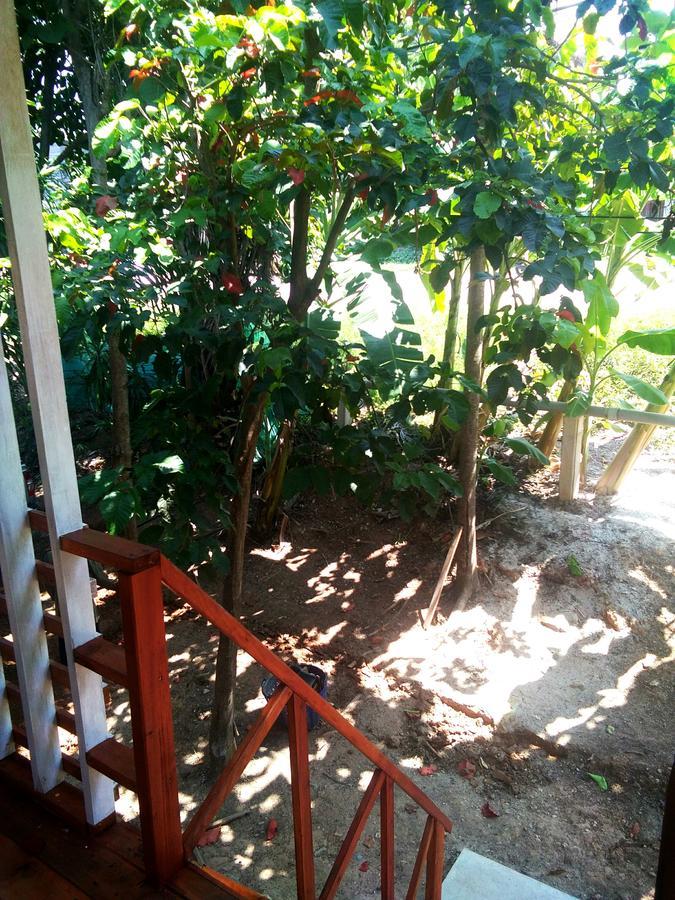 Hutyee Boat Bungalow Ko Lanta Exterior foto